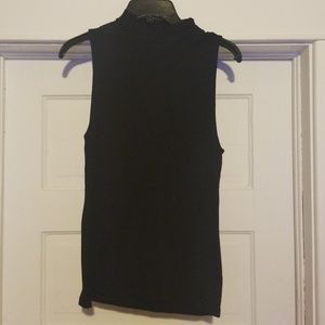 Basic high neck top